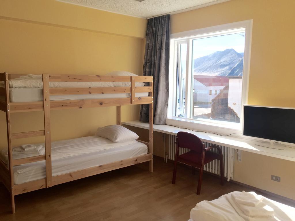 Kex Þingeyri Thingeyri Buitenkant foto